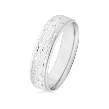 26 Jewels 14K White Gold 6mm Design Wedding Band